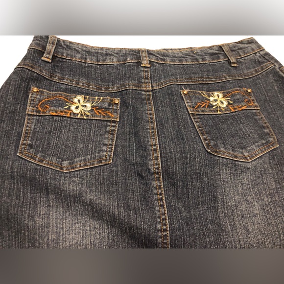 Impression Jean skirt - Picture 2 of 12